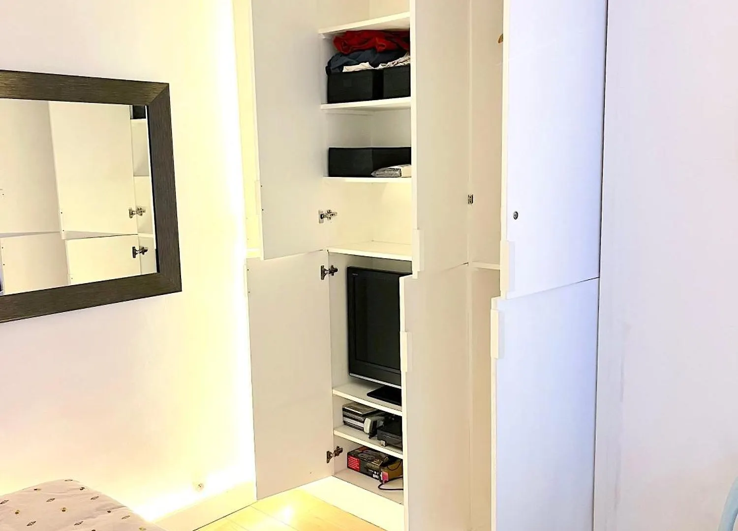 Lovely Apartment In Heart Of Paris 10 Min Walk To Louvre France