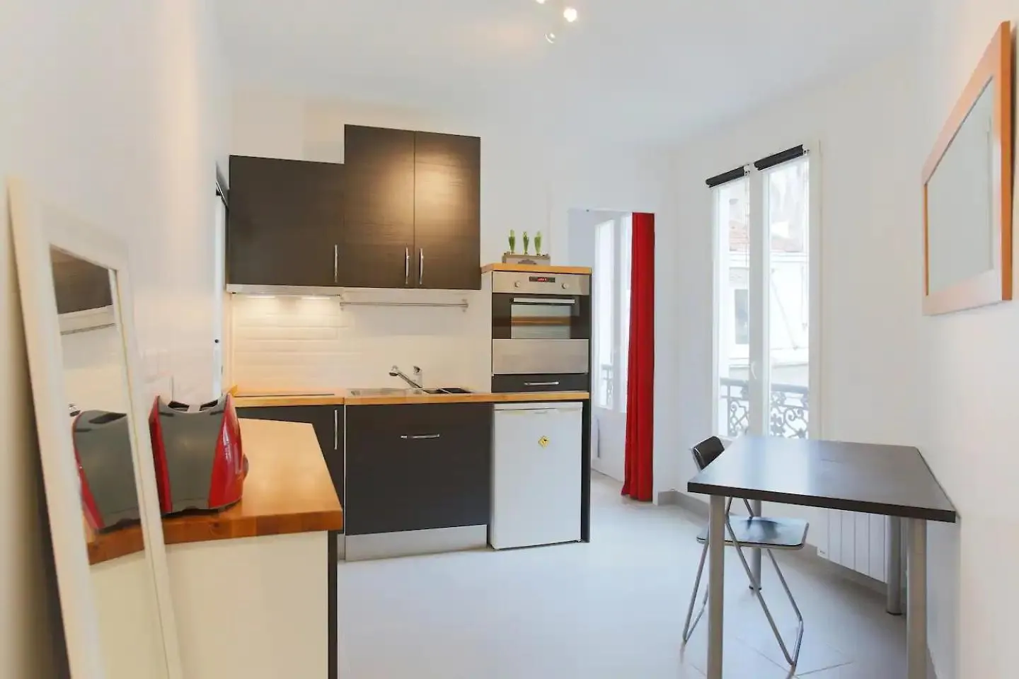 Lovely Apartment In Heart Of Paris 10 Min Walk To Louvre